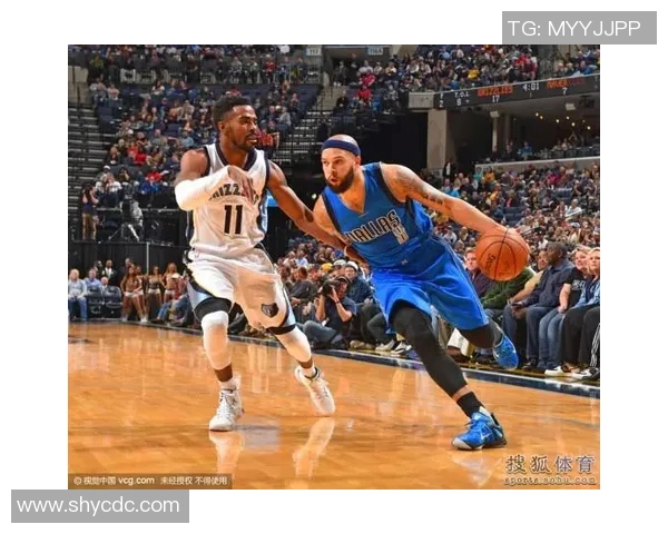 2018年骑士与小牛对决回顾：精彩瞬间与赛季影响分析